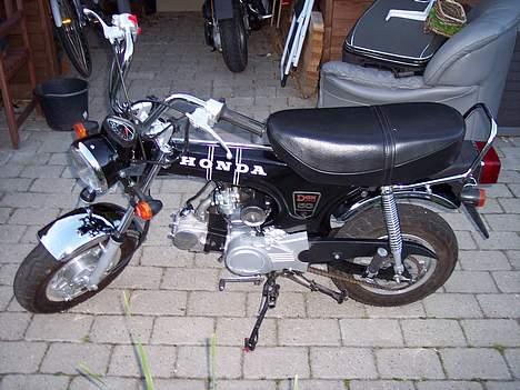 Skyteam honda dax solgt for 6000 billede 1