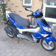 PGO S: G-Max 30 -SOLGT-