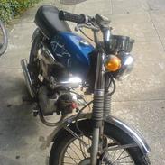 Yamaha 4-gear DX Solgt