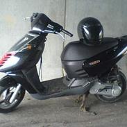 Aprilia sonic [solgt]