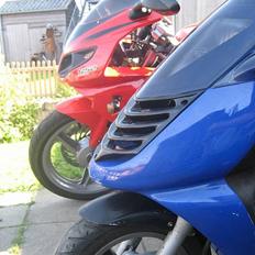 Aprilia         Sonic Ac ^Solgt^