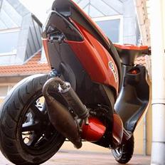Yamaha Jog R. R=Racing