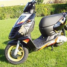 Aprilia Sonic Solgt