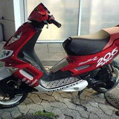 Peugeot Speedfight 2