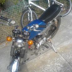 Yamaha 4-gear DX Solgt