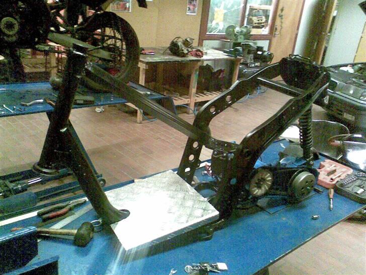 Piaggio zip Projekt 80 % - HimmielBlå & Blanksort <3 billede 1