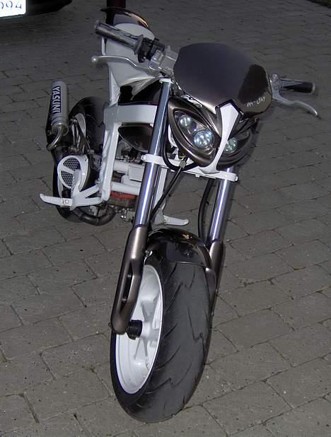 Suzuki Street Magic *SOLGT* billede 1