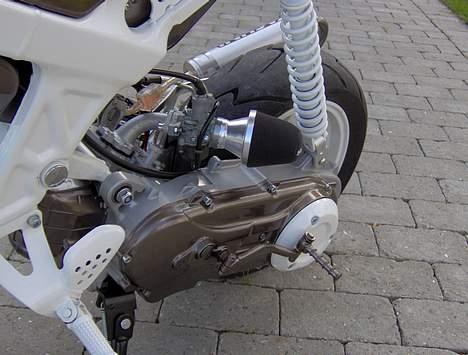 Suzuki Street Magic *SOLGT* billede 11