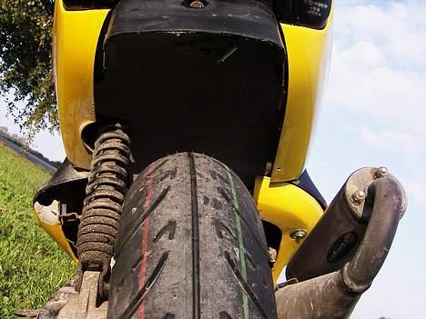 Yamaha neos til salg  - ligger mega godt på vejen med de dæk der og køre ++ billede 4