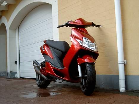 Yamaha Jog R. R=Racing billede 1