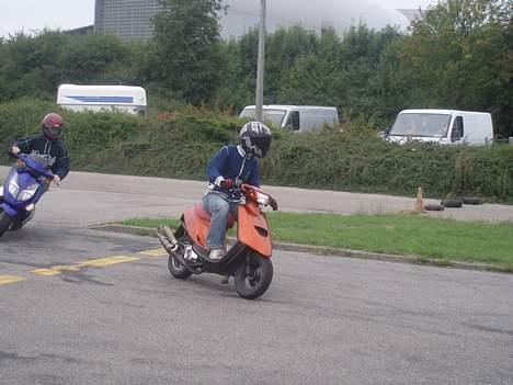 Yamaha jog solgt billede 18