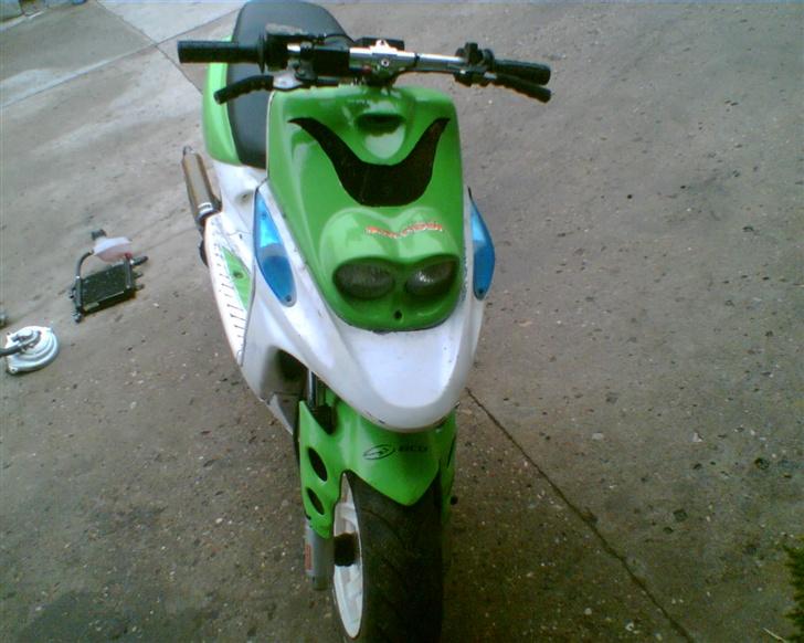 Yamaha bws >>>hebo pata Negra<<< billede 4