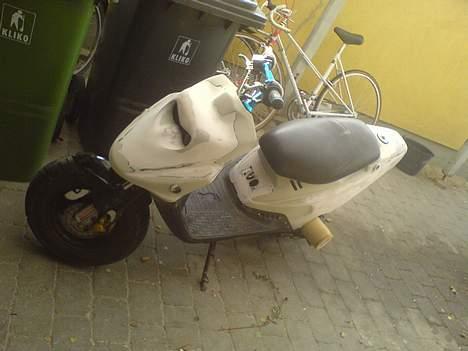 PGO hot 50 >SOLGT< billede 2