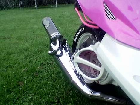 Yamaha Jog FS $->Pink-Dræber<-$ - Forchromet nardo ;) billede 9