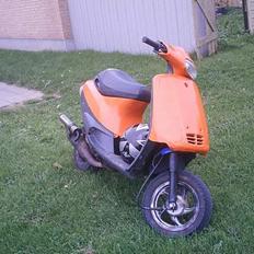 Piaggio zip (solgt)