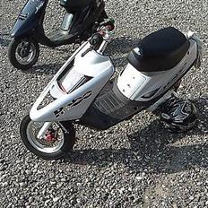 Yamaha Jog LC BYTTET TIL SONIC!