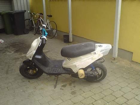 PGO hot 50 >SOLGT< billede 7