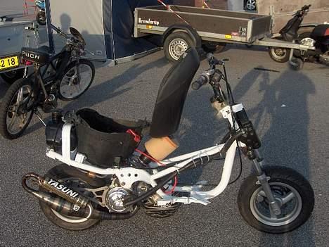 Yamaha jog lc ts  - randers 06 billede 3