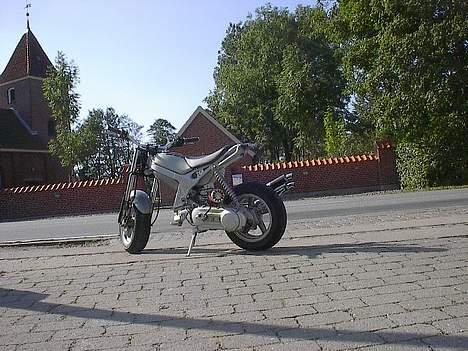 Suzuki street magic solgt billede 2