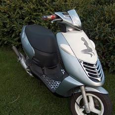 Aprilia Sonic *total skadet*