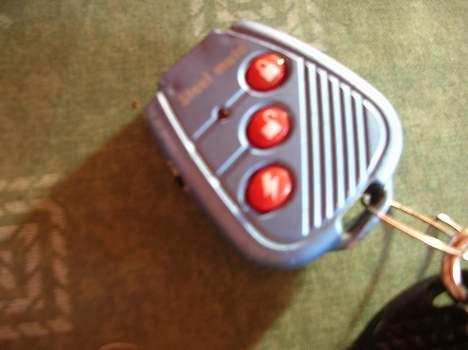 Aprilia Sonic Gp "Solgt" - Fjernbetjeningen til alarmen .. billede 5