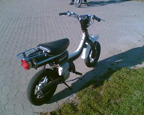 Suzuki Fz 50 >> solgt<Savner dig billede 8