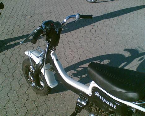 Suzuki Fz 50 >> solgt<Savner dig billede 9