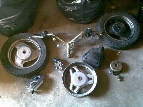 Yamaha Jog SOLGT ! billede 12