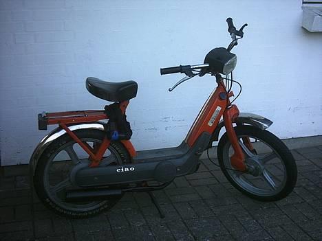 Vespa ciao - en fin rød ciao. til salg.¨! billede 1