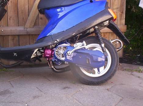 Yamaha jog lc  til salg billede 4
