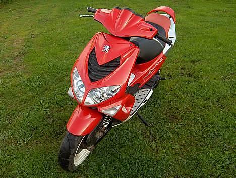 Peugeot speedfight 2 $solgt$ - billder er taget med mobil der for kvaliteten ikk er i top billede 1
