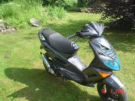 Peugeot Speedfight 2 SOLGT billede 2