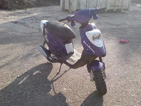 PGO Hot 50 Solgt billede 13