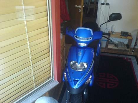 Gilera Stalker [Byttet til Jog] - sælges med skjoldet foran speedo og sidespejl billede 9