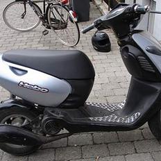 Aprilia sonic    SOLGT