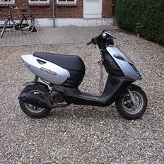 Aprilia sonic    SOLGT