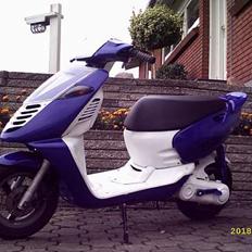 Aprilia Sonic --- Solgt