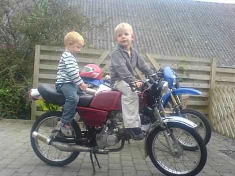 Suzuki dm50 solgt :P - Hvad satan :P ? billede 2