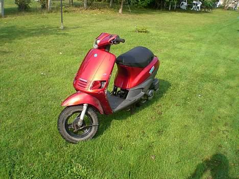 Piaggio zip SOLGT billede 2