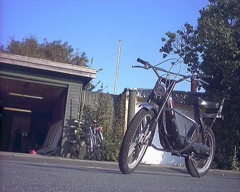 Vespa ciao under renovering billede 4