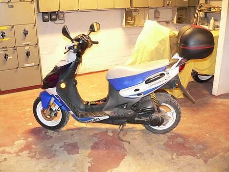 Suzuki Katana 50 LC billede 1