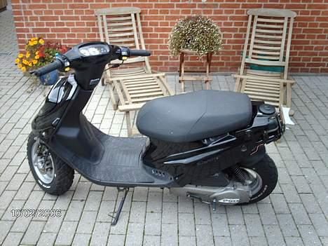 PGO Hot 50 [solgt] - Hotten fra den ene side (: billede 2