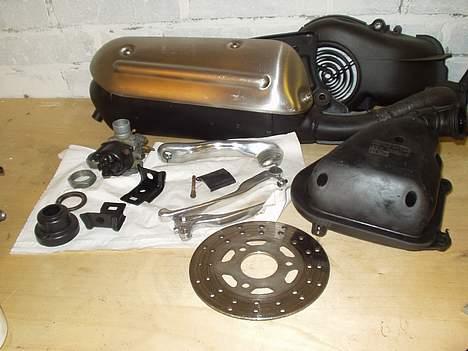 Aprilia Sonic PROJEKT - Lidt af det nymalet og nypoleret billede 8