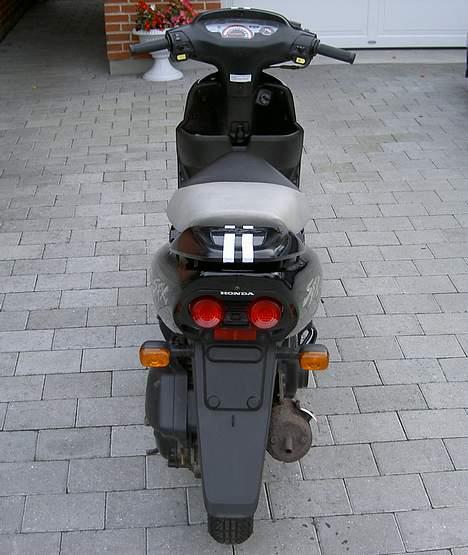 Honda SFX 50 (SOLGT) billede 6