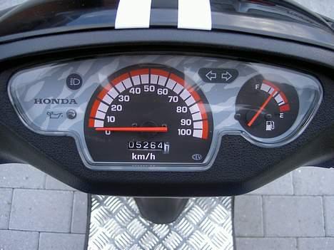 Honda SFX 50 (SOLGT) billede 7