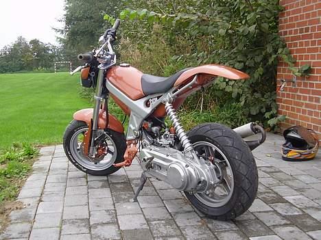 Suzuki street magic (Solgt) billede 2