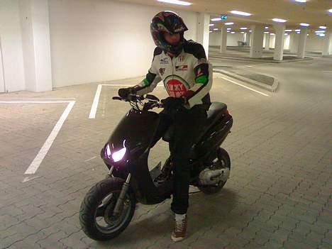 Yamaha det sorte svin - solgt - mig og neosen billede 1