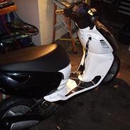 Aprilia Sonic Solgt