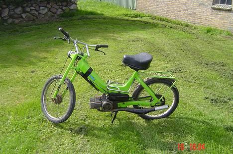 Puch Maxi(til salg!!!!!!!!) - nyt billede; har fået sat nyt luftfilter på...! billede 1