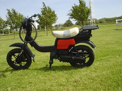 Suzuki FZ 50 SOLGT - som den ser ud nu.. billede 5